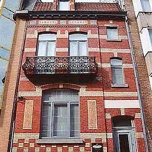 bb-villa-des-raisins.bruges-hotels.info/